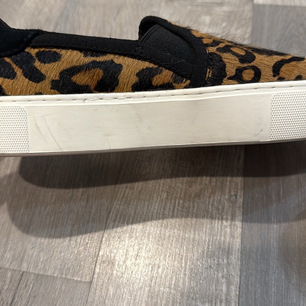 Ugg Cahlvan Panther Print Sneakers - Picture 13 of 15